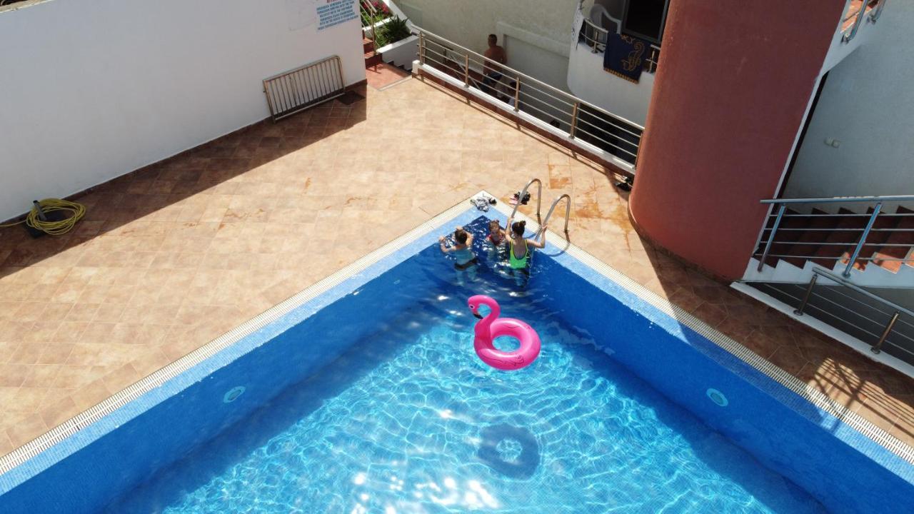 Apartments De Lara Utjeha Bagian luar foto