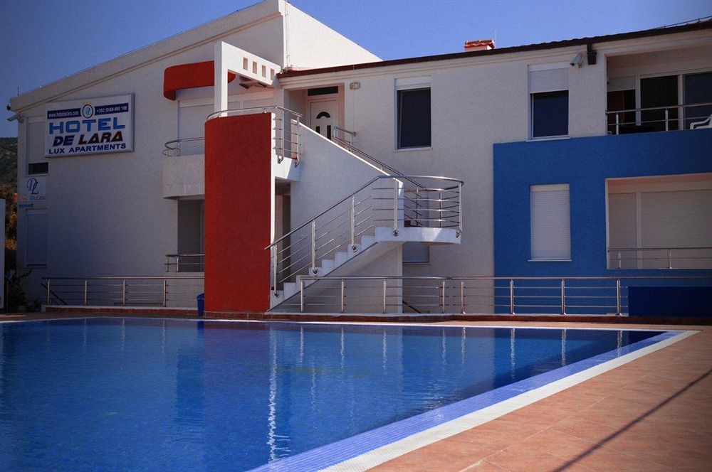 Apartments De Lara Utjeha Bagian luar foto