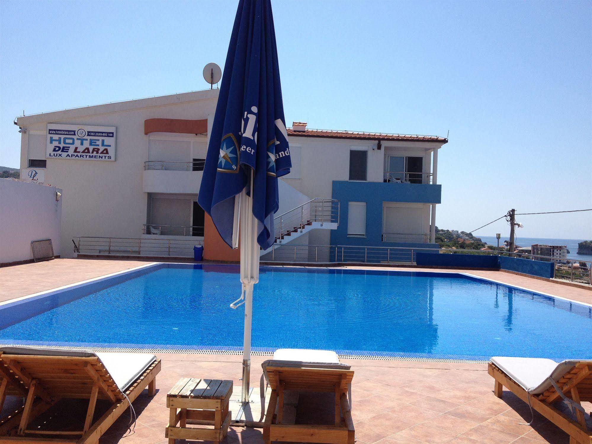 Apartments De Lara Utjeha Bagian luar foto